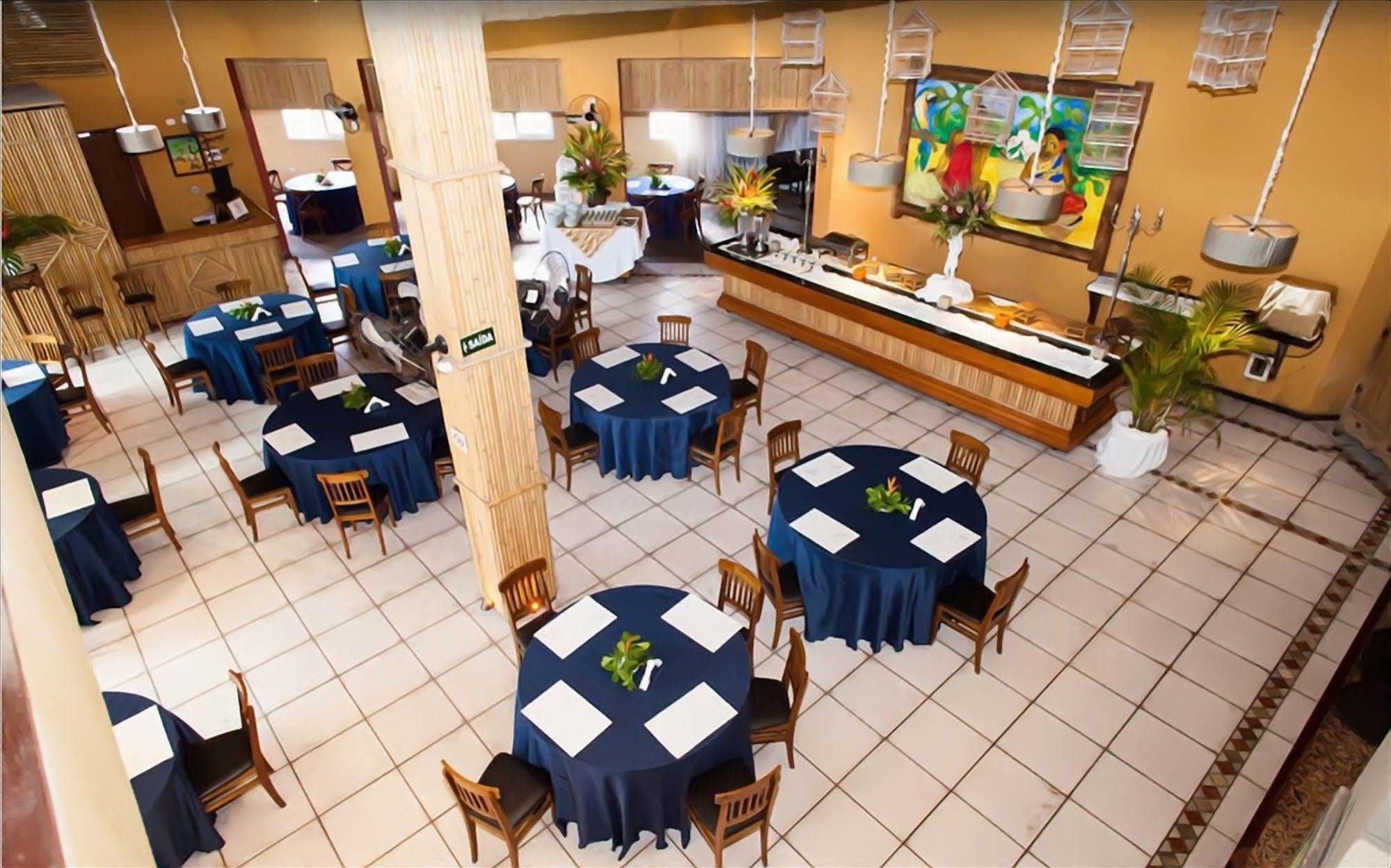 Galapagos Aparthotel Илябела Екстериор снимка